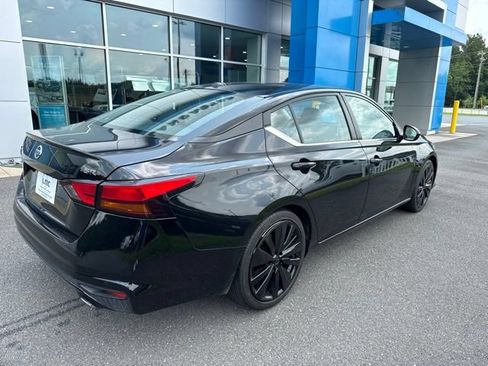 Used 2021 Nissan Altima 2.5 SR FWD image 6