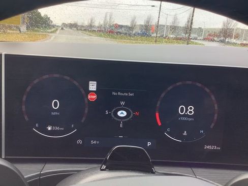 Certified 2024 Hyundai Santa Fe Limited image 40