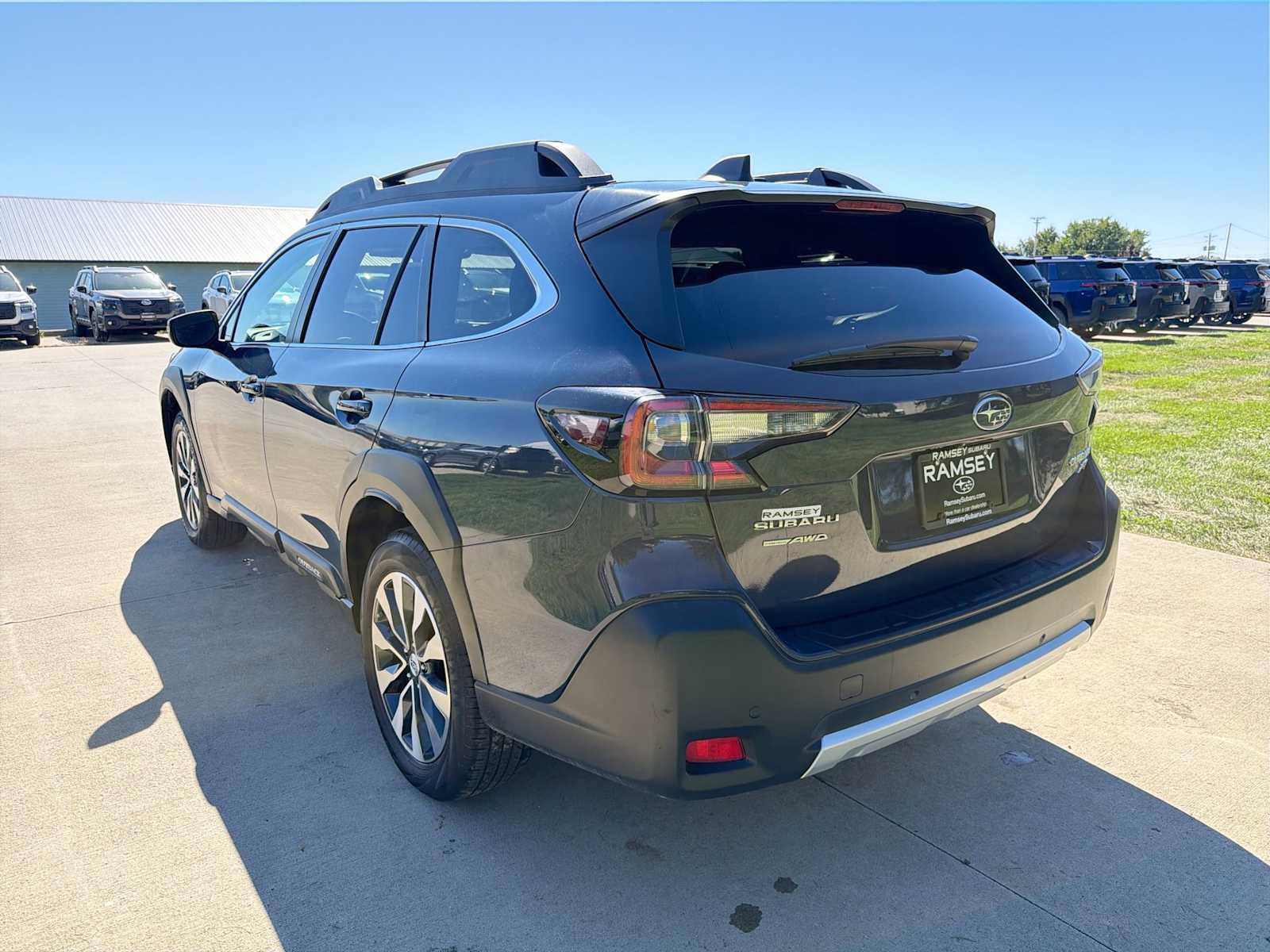 Certified 2024 Subaru Outback Limited XT AWD/4WD image 4