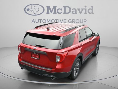 Used 2022 Ford Explorer XLT w/ Equipment Group 202A RWD image 39