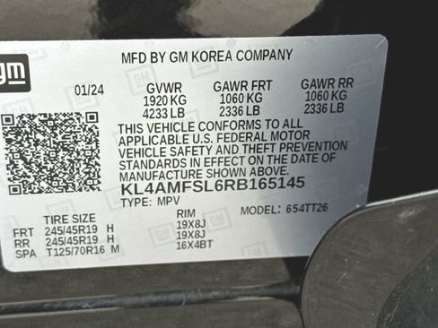 Used 2024 Buick Encore GX Avenir w/ Avenir Technology Package FWD image 33