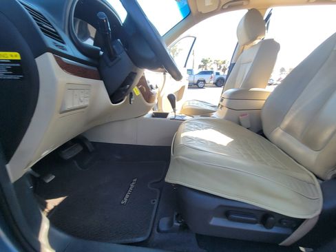 Used 2009 Hyundai Santa Fe Limited w/ Touring Pkg 16 W/Rse image 22