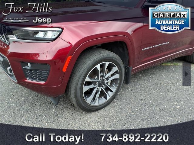Certified 2023 Jeep Grand Cherokee Overland w/ Luxury Tech Group IV AWD/4WD image 5