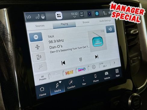 Used 2024 RAM 1500 Laramie image 15