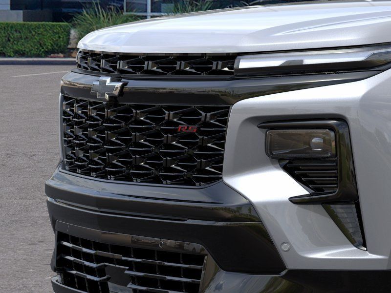 New 2026 Chevrolet Traverse RS w/ LPO, Floor Liner Package AWD/4WD image 13