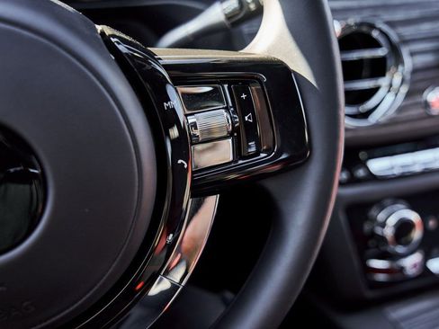 Used 2023 Rolls-Royce Ghost RWD image 63