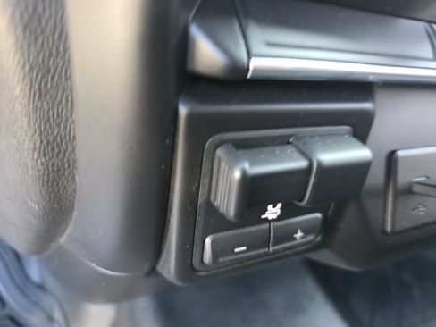 Used 2022 Chevrolet Silverado 3500 LT w/ Convenience Package AWD/4WD image 28