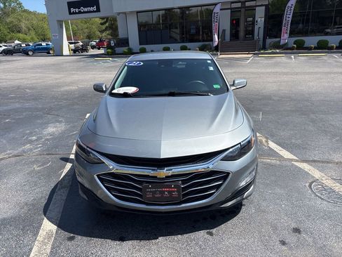 Used 2023 Chevrolet Malibu LT FWD image 3