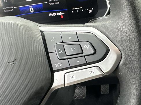 Certified 2024 Volkswagen Jetta SE w/ Panoramic Sunroof Package image 20