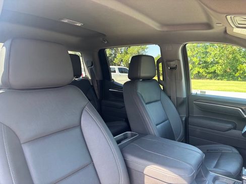 Used 2025 GMC Sierra 1500 SLT w/ SLT Premium Package AWD/4WD image 23