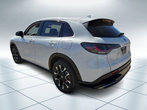 New 2026 Honda HR-V EX-L image 3