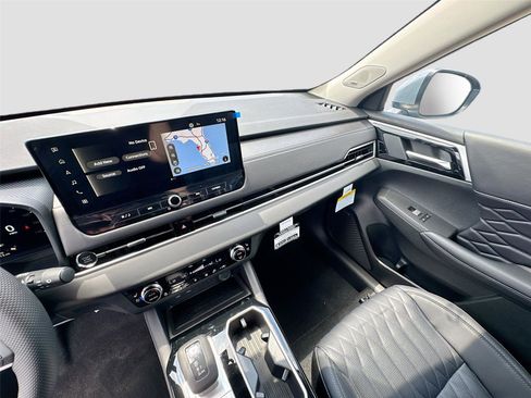 New 2026 Mitsubishi Outlander SEL FWD image 8