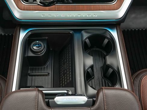 Certified 2025 Ford Expedition King Ranch AWD/4WD image 19