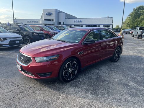 Used 2015 Ford Taurus SHO w/ Equipment Group 401A AWD/4WD image 4