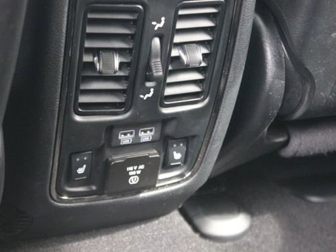 Used 2020 Dodge Durango R/T w/ Blacktop Package AWD/4WD image 25