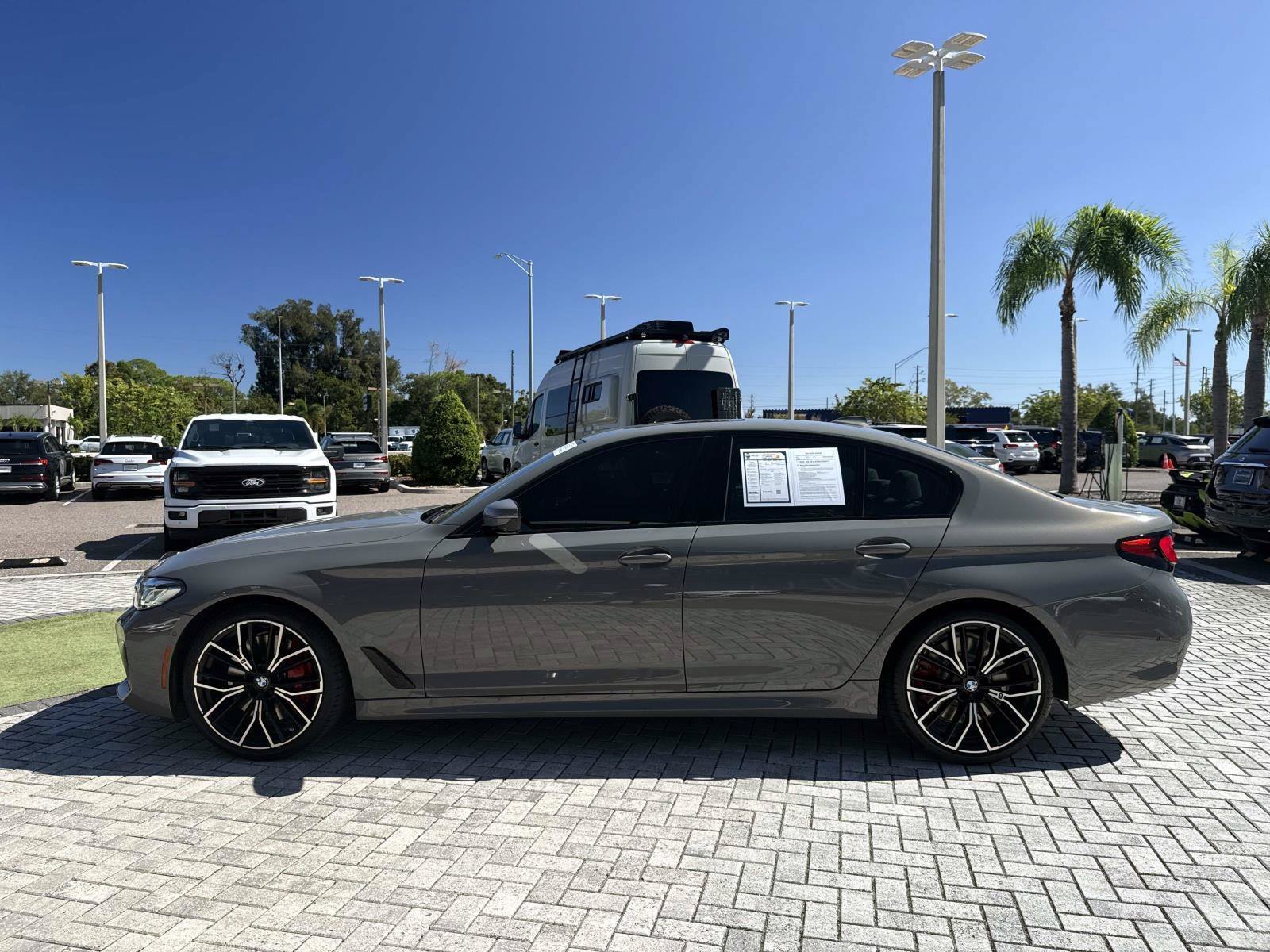 Used 2021 BMW 540i w/ M Sport Package RWD image 3