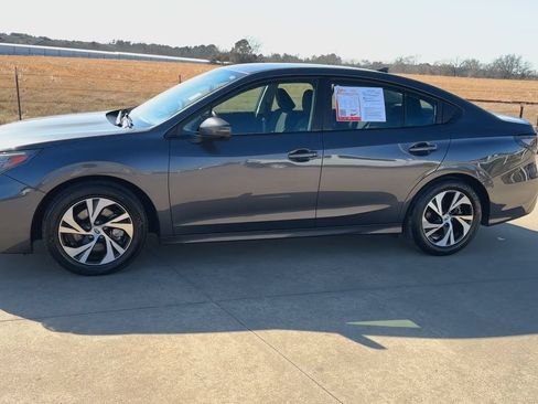 Used 2024 Subaru Legacy Premium AWD/4WD image 6