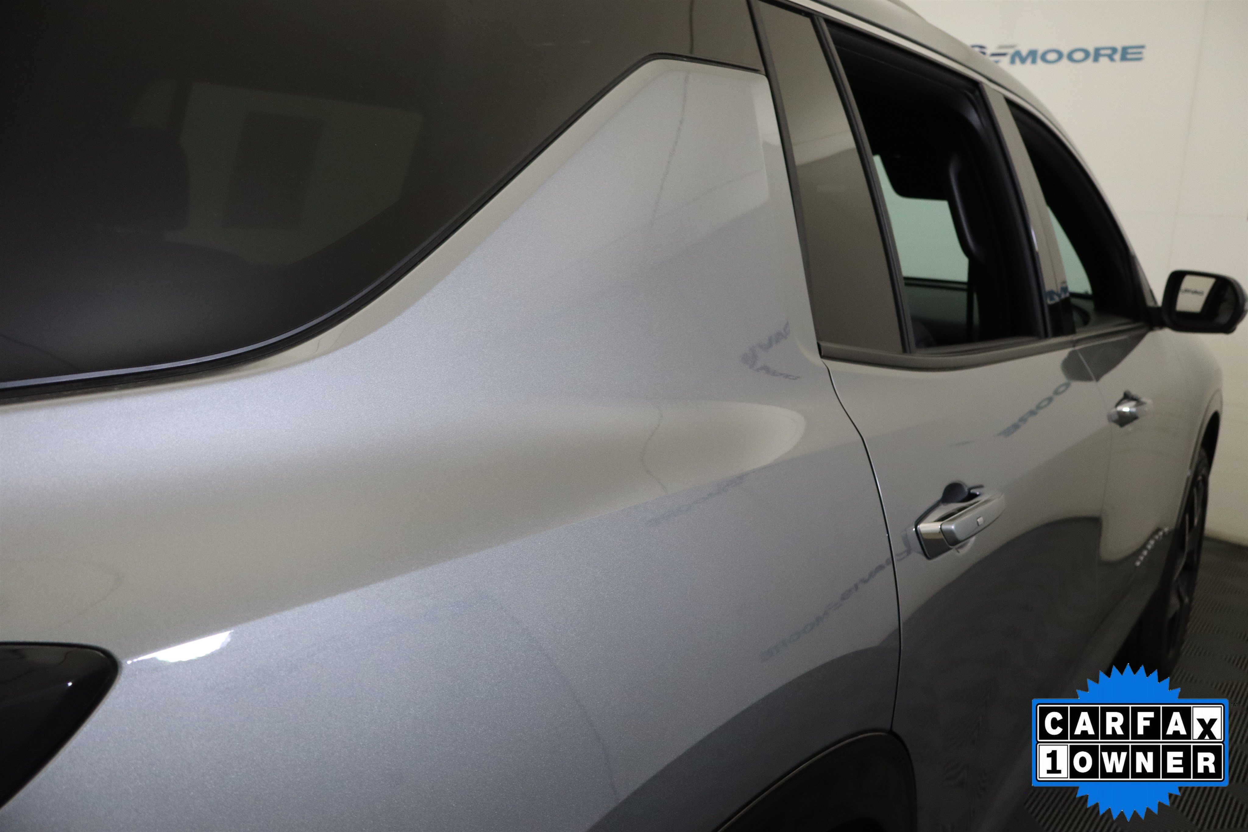 Used 2026 Chevrolet Traverse High Country w/ LPO, Floor Liner Package FWD image 7