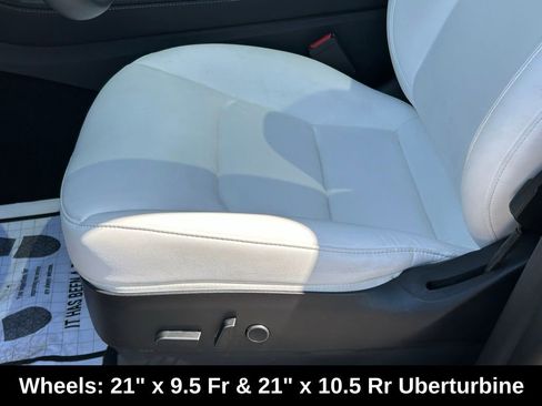 Used 2021 Tesla Model Y Performance AWD/4WD image 16
