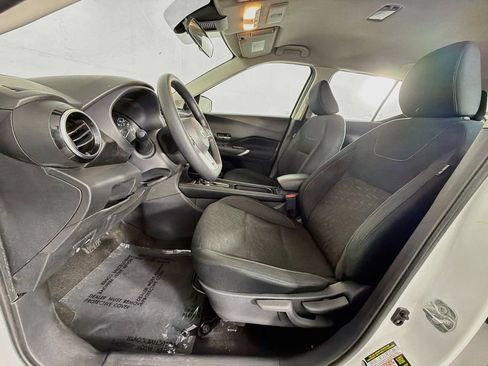 Used 2024 Nissan Kicks SV FWD image 12