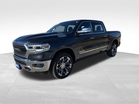 Used 2019 RAM 1500 Limited image 3