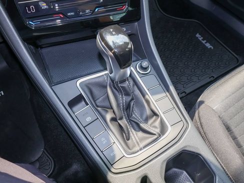 Used 2026 Volkswagen Jetta S FWD image 23