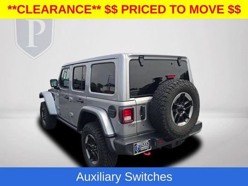 Used 2018 Jeep Wrangler Unlimited Rubicon w/ Cold Weather Group AWD/4WD image 10