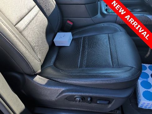 Used 2019 GMC Sierra 1500 Denali w/ Technology Package image 12