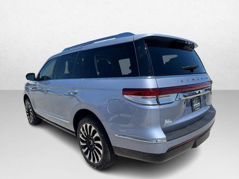Used 2024 Lincoln Navigator Black Label AWD/4WD image 7