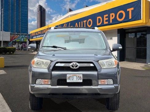 Used 2013 Toyota 4Runner SR5 AWD/4WD image 7