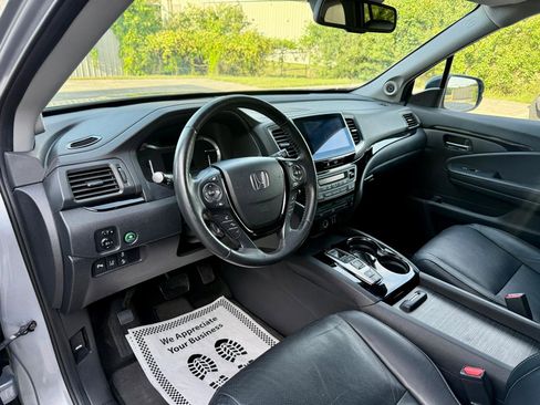 Used 2016 Honda Pilot Elite image 27