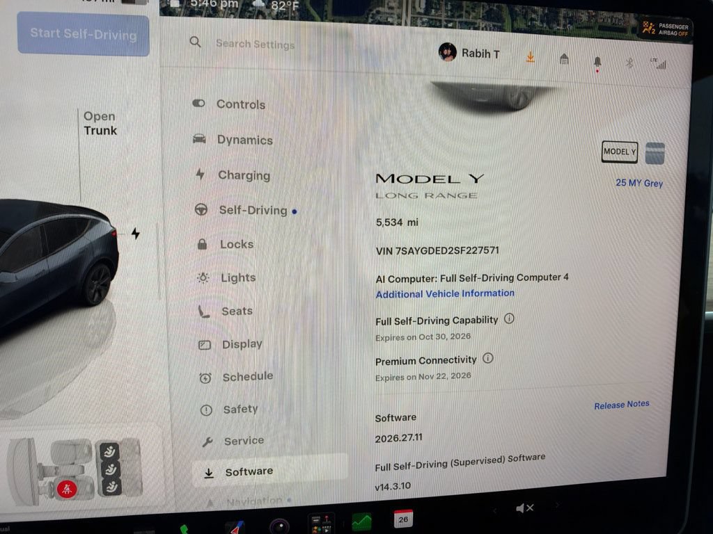 Used 2025 Tesla Model Y Long Range RWD image 16