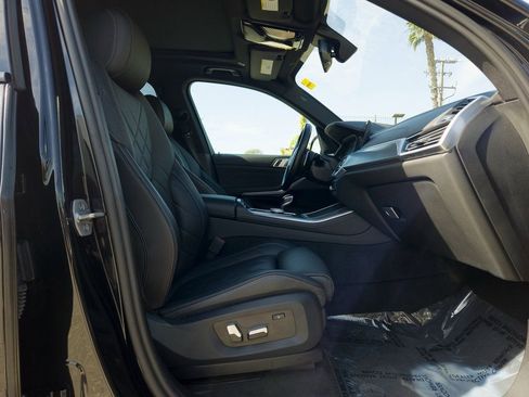 Certified 2023 BMW X5 xDrive40i w/ M Sport Package image 20