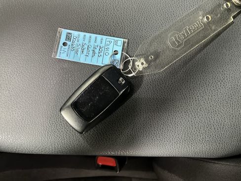 Used 2025 Toyota Camry LE FWD image 23