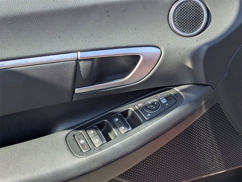 Used 2025 Hyundai Sonata SEL image 16