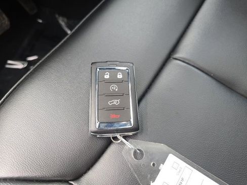 Certified 2025 Jeep Grand Cherokee L Limited w/ Black Appearance Package image 39