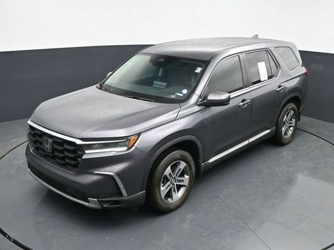 Used 2025 Honda Pilot EX-L image 38
