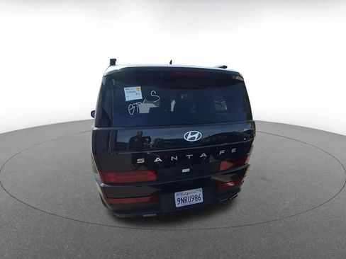 Used 2025 Hyundai Santa Fe SEL image 6
