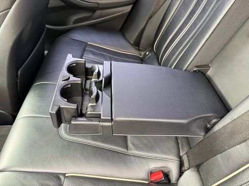 Used 2017 BMW 530i xDrive image 18