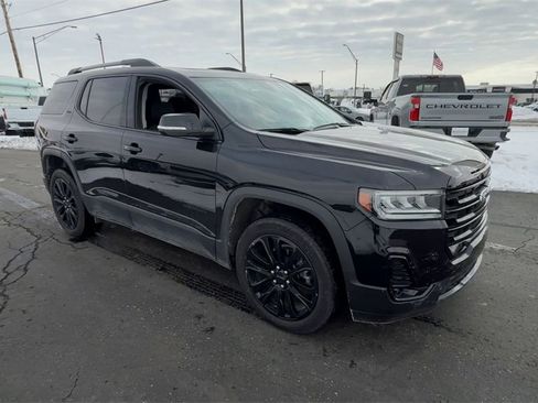 Used 2023 GMC Acadia SLT w/ Elevation Edition image 2