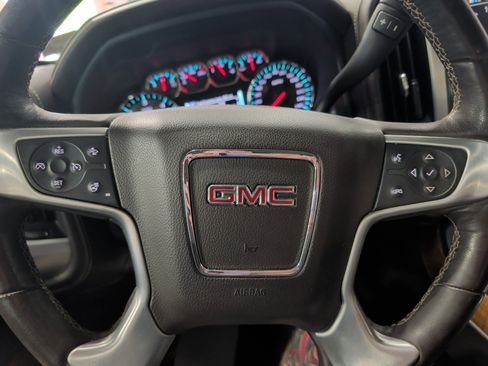 Used 2018 GMC Sierra 1500 SLT w/ SLT Premium Package AWD/4WD image 11