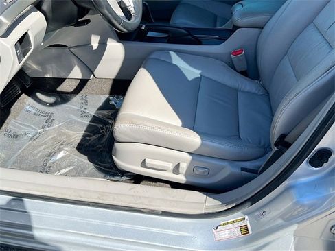 Used 2009 Honda Accord EX-L image 17
