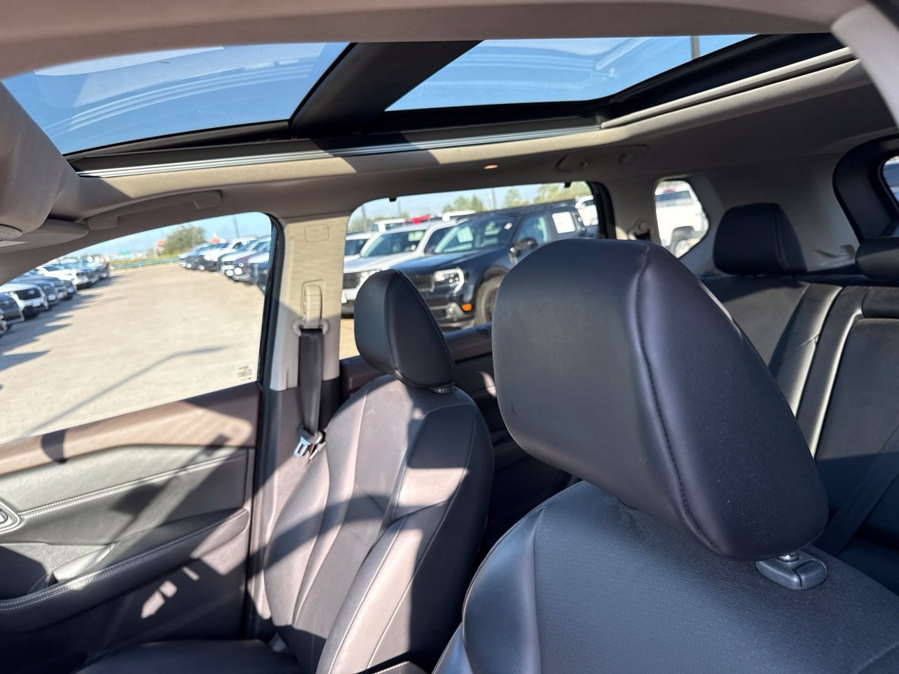 Used 2021 Nissan Rogue SV w/ Premium Package FWD image 21
