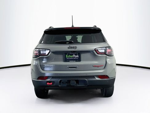 Used 2022 Jeep Compass Trailhawk w/ Trailhawk Elite Group AWD/4WD image 7