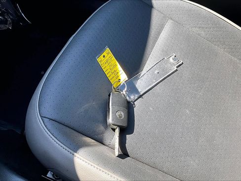 Used 2015 Volkswagen Beetle 1.8T image 15