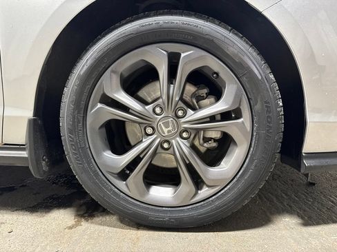 Used 2024 Honda Accord EX image 40
