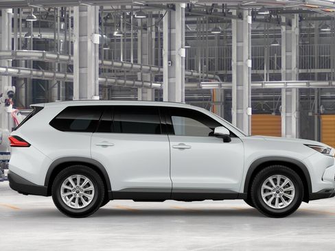 New 2026 Toyota Grand Highlander AWD Hybrid image 15