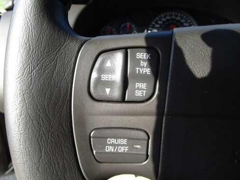 Used 2002 Chevrolet Monte Carlo SS w/ Pace Car Replica Pkg image 11