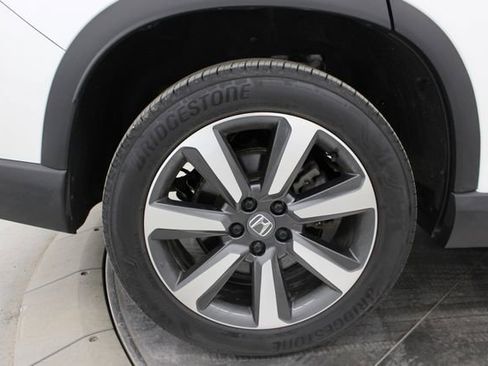 Used 2025 Honda Pilot Touring image 60