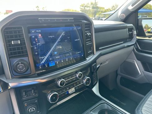 Used 2023 Ford F150 Limited image 14